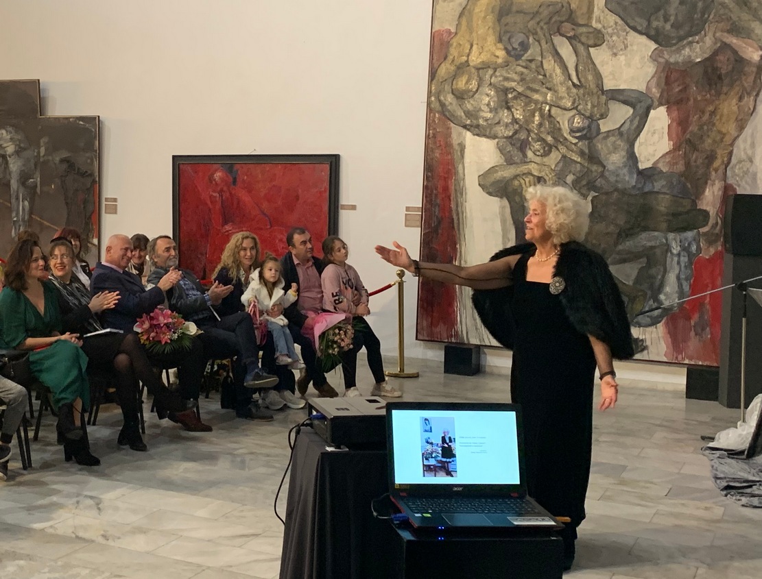 Ваня Делийска представи книгата си "Моите стръмни пътеки"